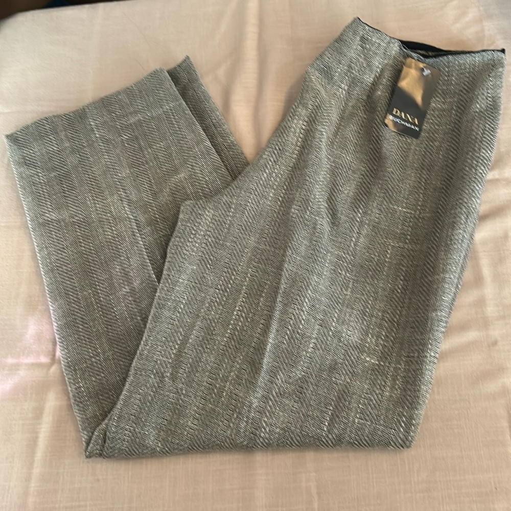 NWT Dana Buchman pant